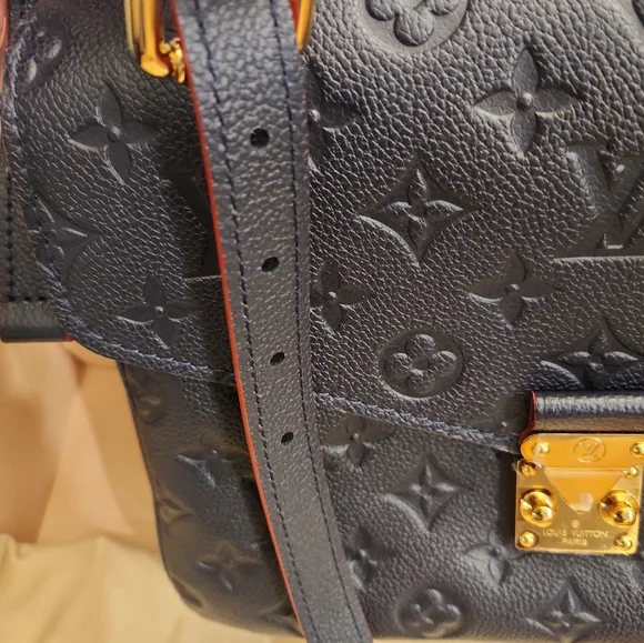 NIB Authentic Pochette Métis MM M.EMP.MAR.ROU Louis Vuitton Monogram - Picture 4 of 14